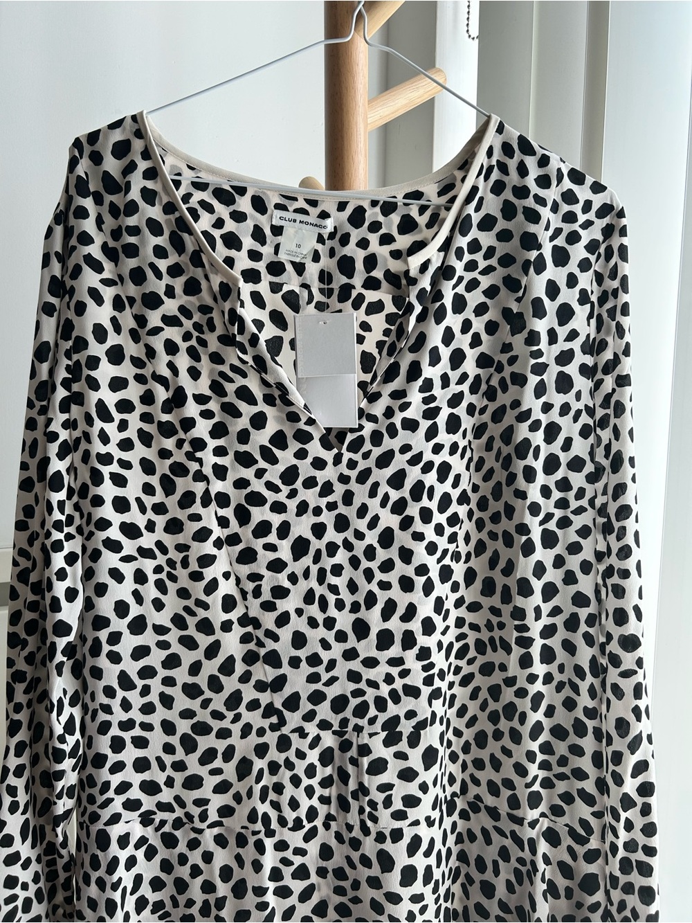 Club Monaco Black & White Printed Long Sleeve Dress